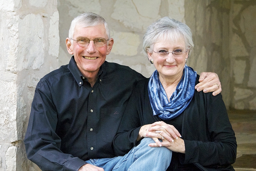 Alumni headshot of Geary '70 and Kay '72 Reamey 