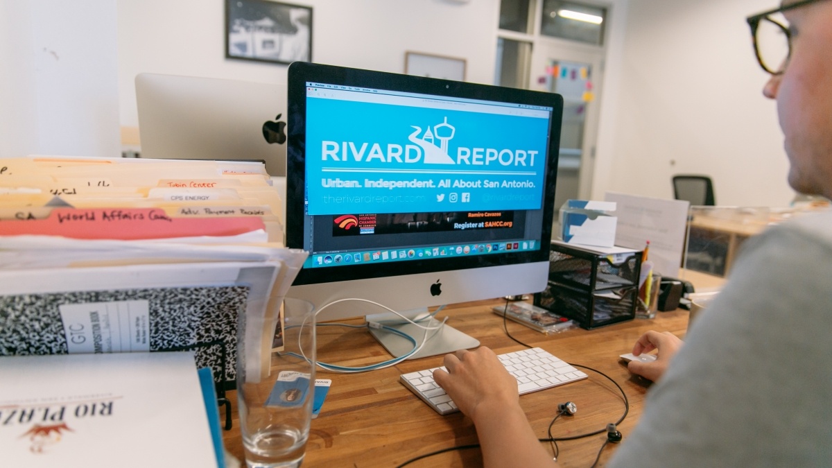 Student works on a computer for Rivard Report